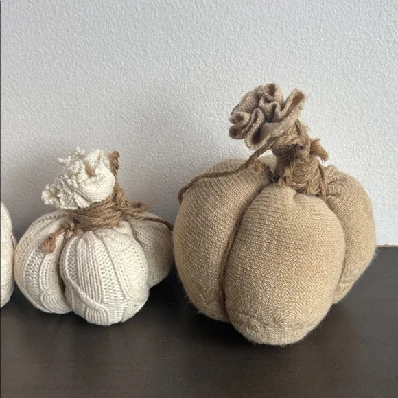 Vintage Sweater Pumpkins set of 5 - Picture 5 of 6